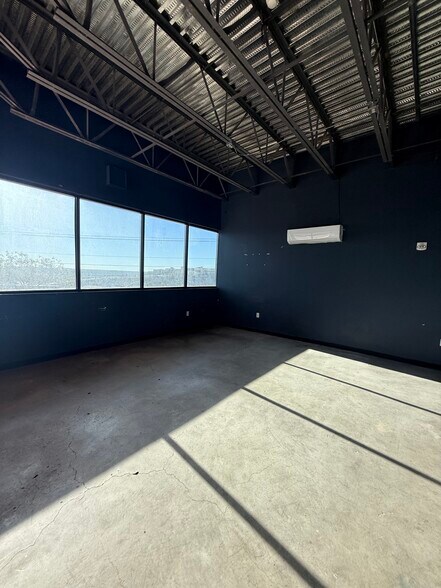 110 Montecillo Blvd, El Paso, TX à louer - Photo du bâtiment - Image 2 de 9