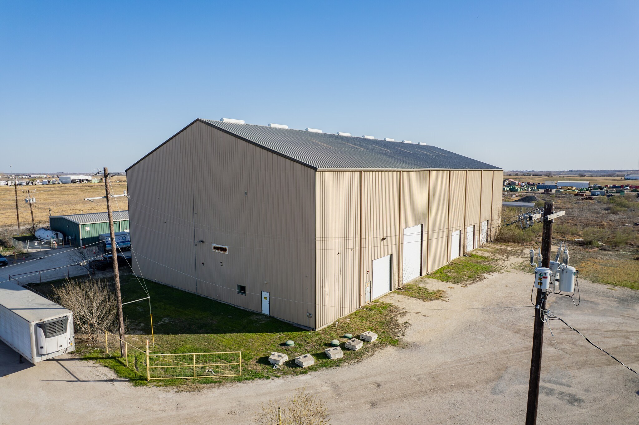 9092 Green Rd, Converse, TX for lease Interior Photo- Image 1 of 7