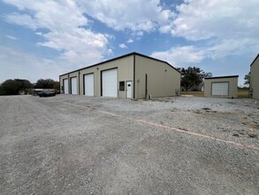 1630 Seaborn Rd, Ponder, TX for lease Building Photo- Image 2 of 12