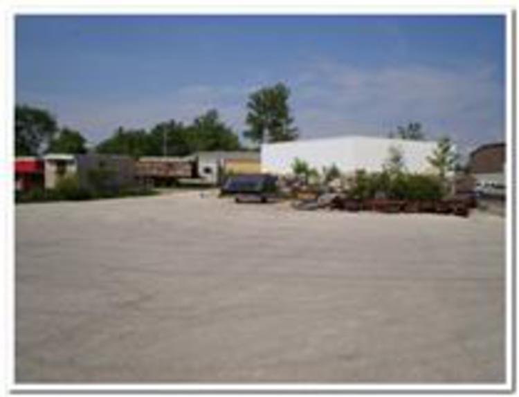 3910 James Savage Rd, Midland, MI à vendre - Photo du bâtiment - Image 1 de 8