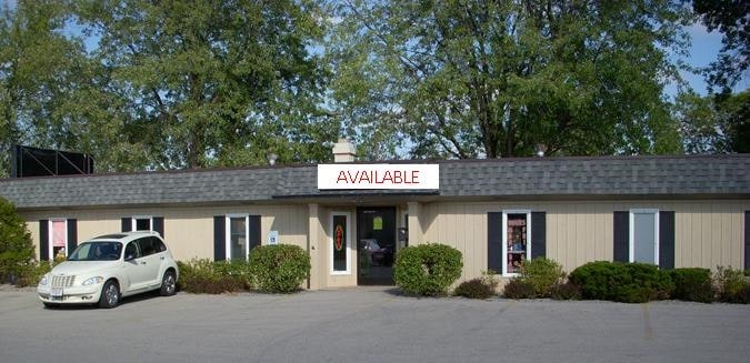 3004 W Lawrence St, Appleton, WI for sale Primary Photo- Image 1 of 2