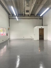 3501-3531 NW 19th St, Fort Lauderdale, FL à louer Photo intérieure- Image 2 de 4