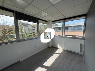 Plus de détails pour Bureau à louer