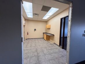 14601 134 Av NW, Edmonton, AB à louer Photo intérieure- Image 2 de 12