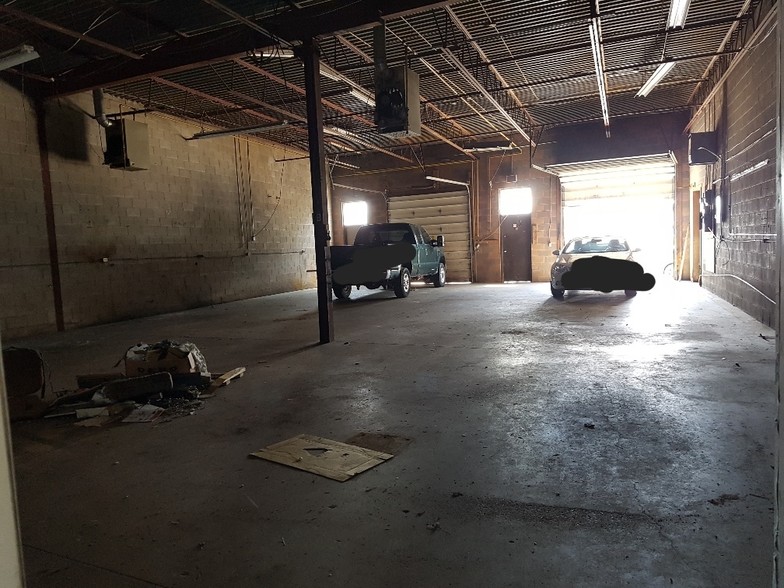 227 Advance Blvd, Brampton, ON for lease - Building Photo - Image 2 of 3