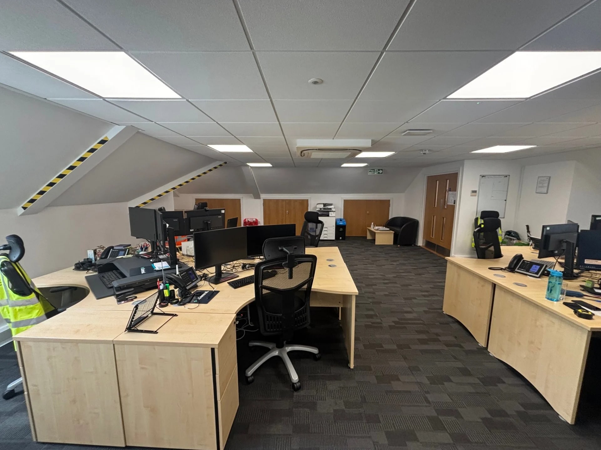 17 Park St, Guernsey for lease Interior Photo- Image 1 of 8