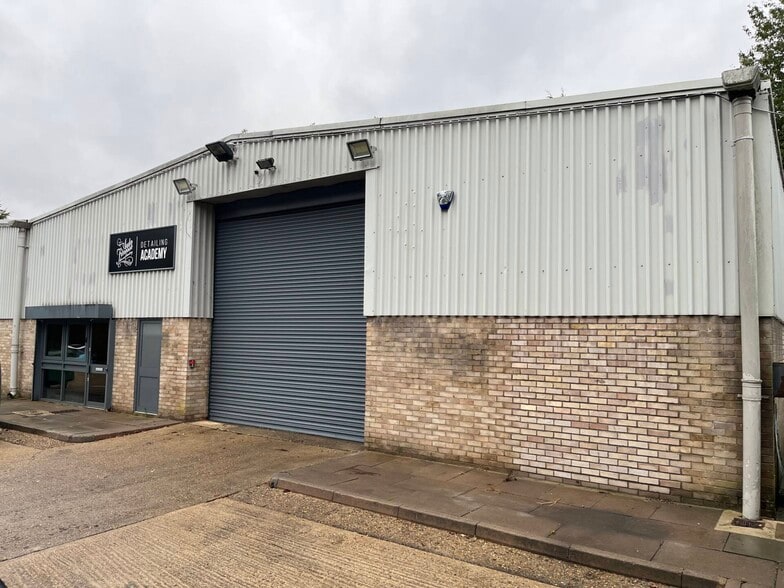 Pig Ln, Bishop's Stortford for sale - Building Photo - Image 3 of 3