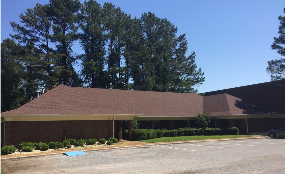 2070 Valleydale Rd, Birmingham, AL for lease - Building Photo - Image 1 of 1