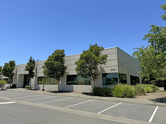 Plus de détails pour 428 Aviation Blvd, Santa Rosa, CA - Bureau à louer