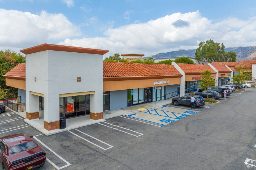 1335-1355 Foothill Blvd, La Verne, CA à vendre - Photo principale - Image 2 de 8