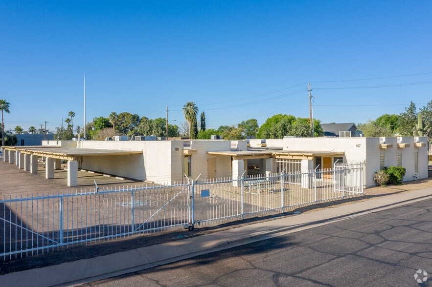 445 W 5th Pl, Mesa, AZ for sale - Primary Photo - Image 1 of 8