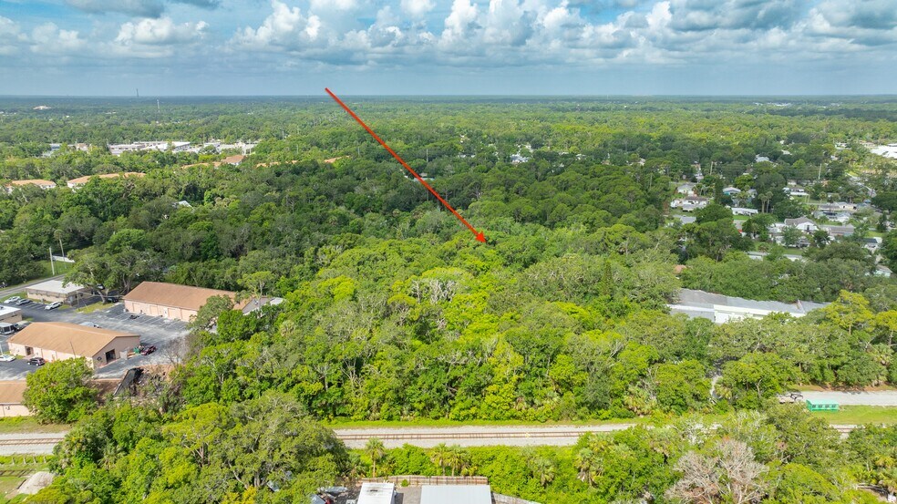 827 Railroad, Port Orange, FL à vendre - Photo du bâtiment - Image 3 de 31