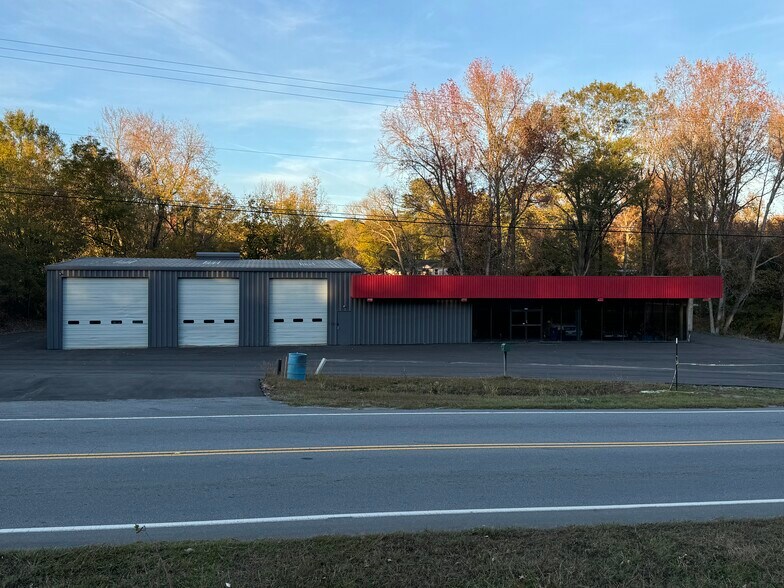 600 Ross Ave, Easley, SC à vendre - Photo du bâtiment - Image 2 de 3