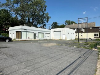 Plus de détails pour 240 Mohawk Ave, Schenectady, NY - Vente au détail à louer