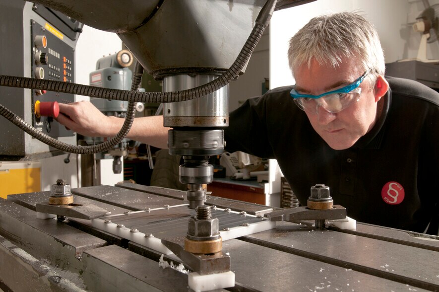 Heath Rd S, Runcorn à louer - Photo du bâtiment - Image 2 de 10