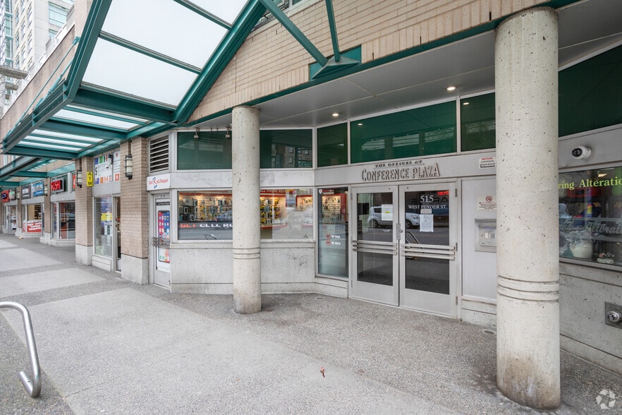 469-479 Richards St, Vancouver, BC à louer - Photo du bâtiment - Image 2 de 14
