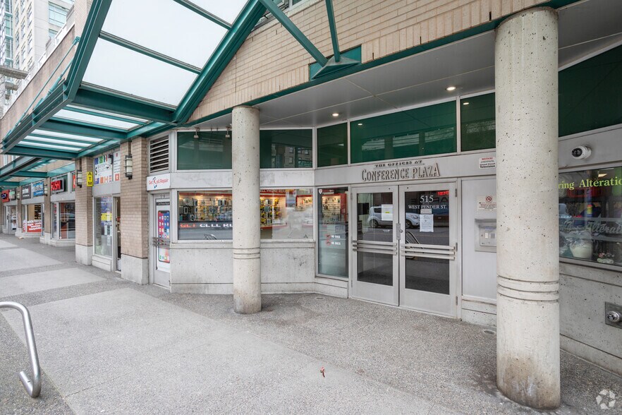505-595 Pender St, Vancouver, BC à vendre - Photo du bâtiment - Image 2 de 14