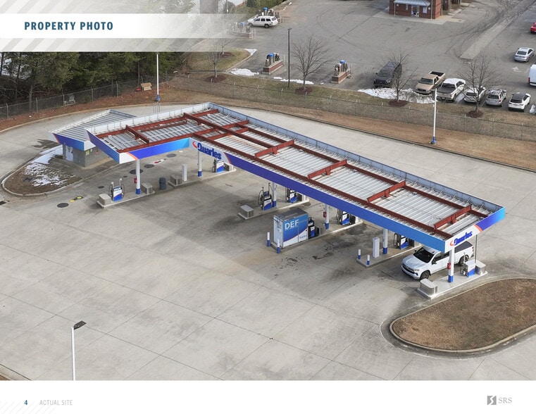 765 Indeneer Dr, Kernersville, NC for sale - Building Photo - Image 3 of 10