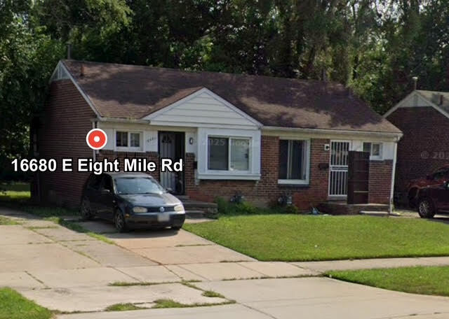 16680 E 8 Mile Rd, Detroit, MI à vendre - Photo principale - Image 1 de 1