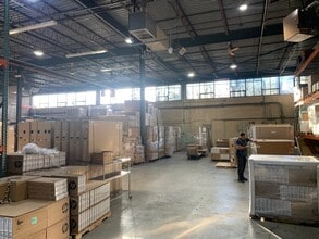 11 Largo Dr S, Stamford, CT for lease Interior Photo- Image 2 of 3