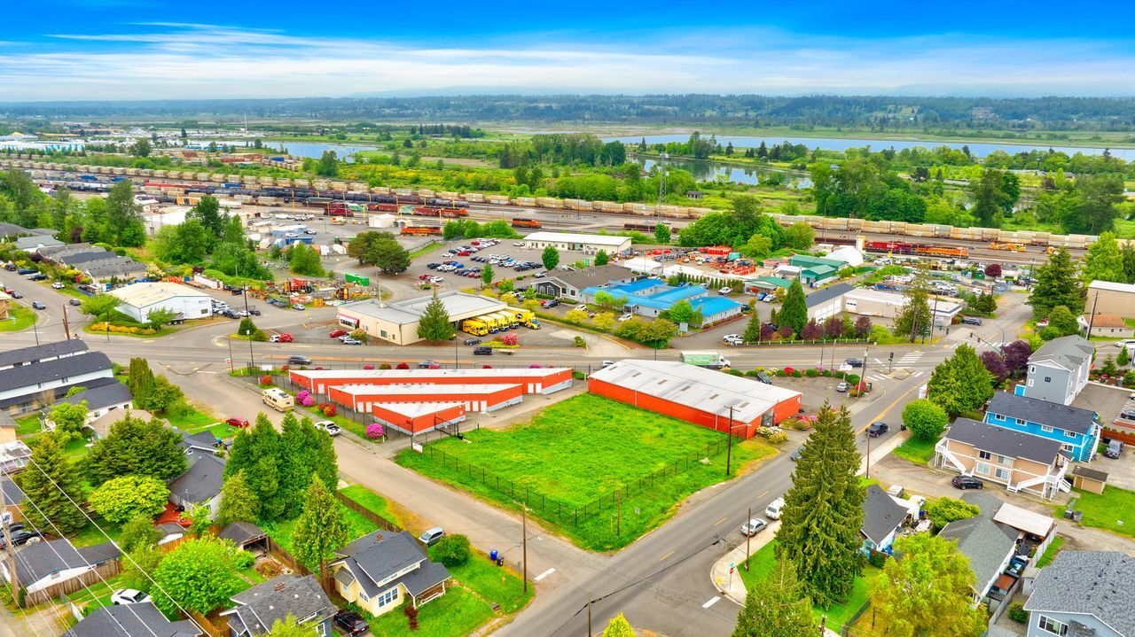 3205 16th St, Everett, WA for sale Aerial- Image 1 of 4