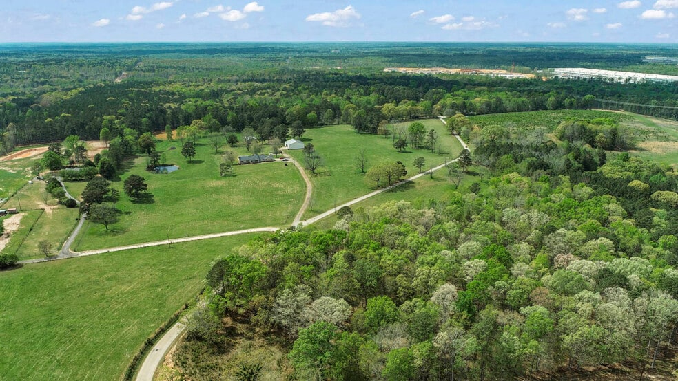 161 Minter Dr, Hampton, GA à vendre - Photo du bâtiment - Image 2 de 6