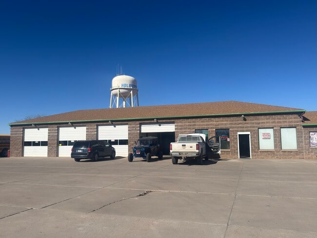 More details for 2421 Navajo Blvd, Holbrook, AZ - Retail for Sale