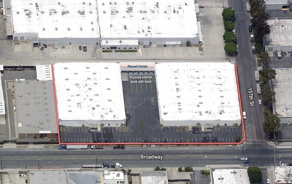 15711-15777 S Broadway, Gardena, CA à vendre - Photo du bâtiment - Image 2 de 21