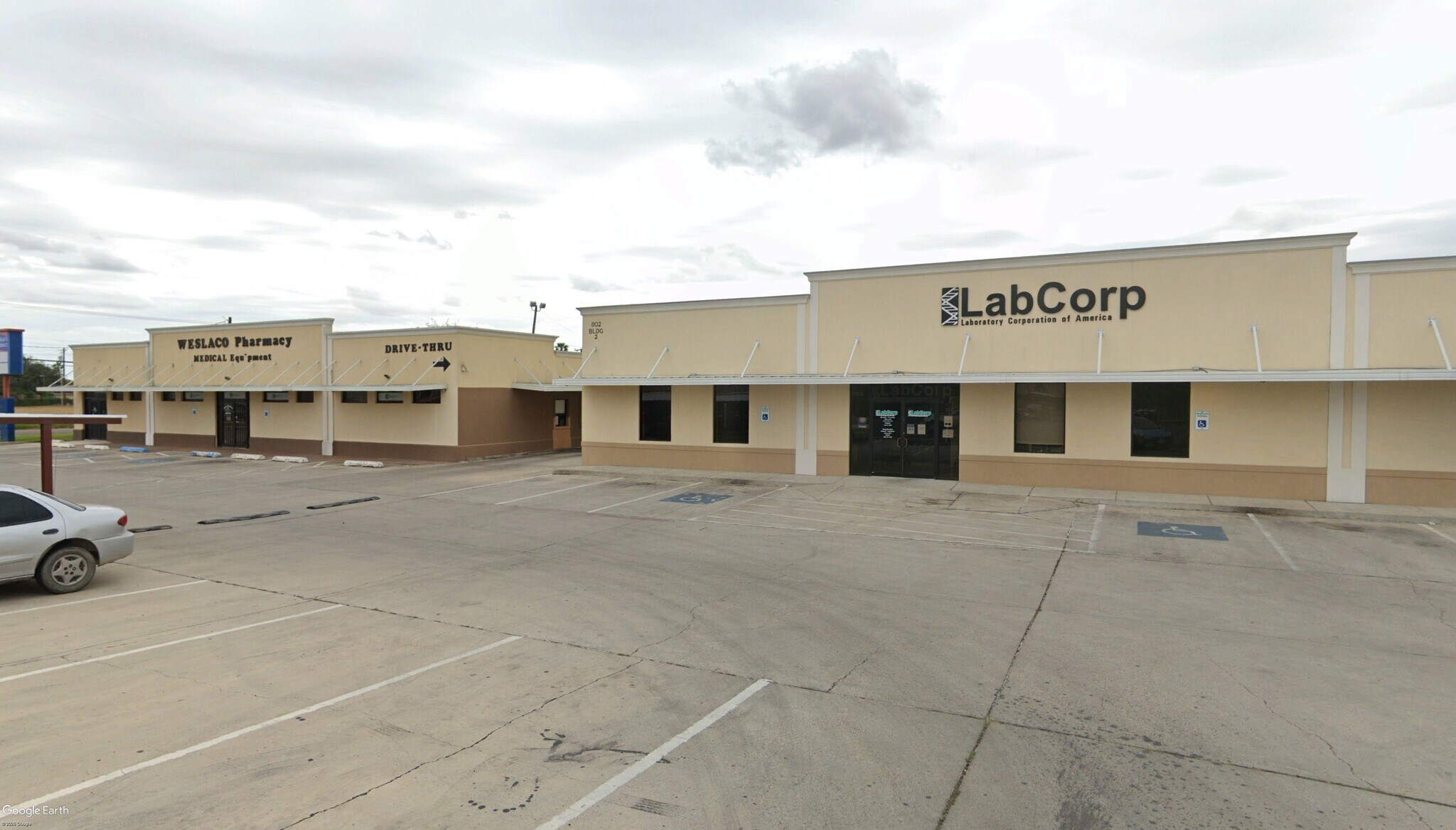 1102 S Airport Dr, Weslaco, TX à vendre Photo du bâtiment- Image 1 de 5