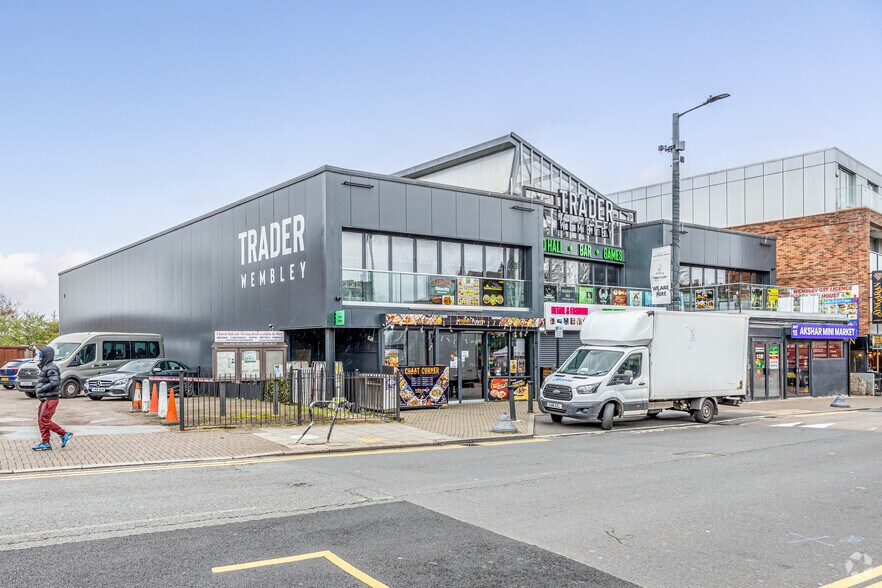 Ealing Rd, Wembley à louer - Photo du bâtiment - Image 1 de 5