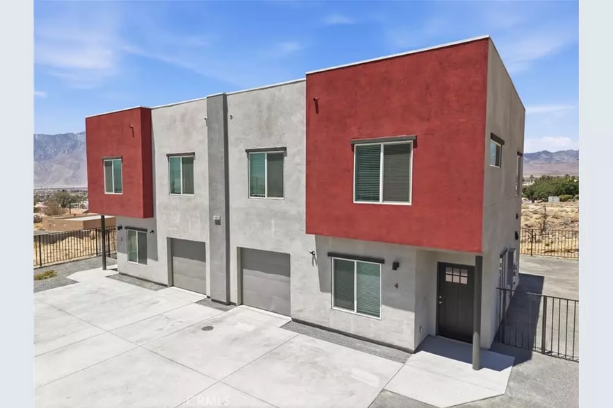 11075 Mesquite Ave, Desert Hot Springs, CA for sale - Building Photo - Image 2 of 12