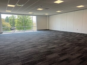 1960 Kimball Ave, Manhattan, KS for lease Interior Photo- Image 2 of 5