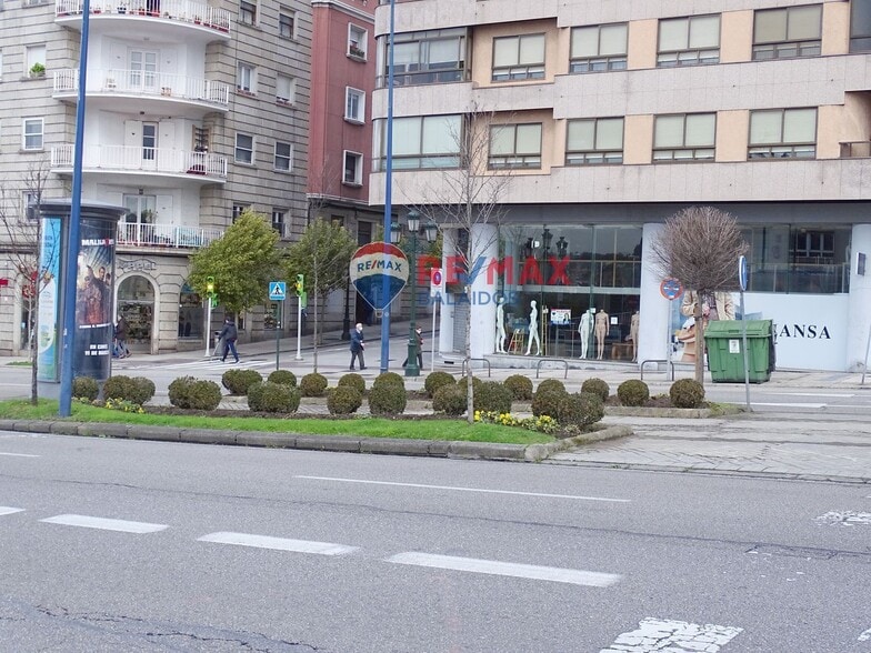Retail in Vigo, Pontevedra for sale - Building Photo - Image 2 of 32