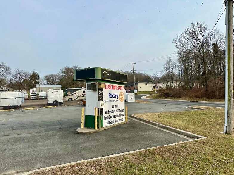 714 S Main St, North East, MD à louer - Photo du bâtiment - Image 3 de 4