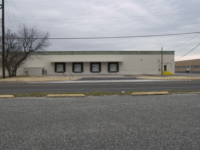 1403 Wheaton Ave, Millville, NJ for lease - Building Photo - Image 1 of 9