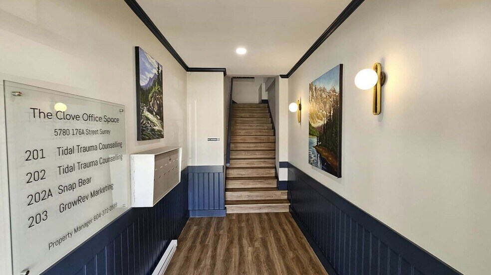 5780 176A St, Surrey, BC à louer - Photo du bâtiment - Image 2 de 3