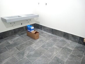 10201 Abercorn St, Savannah, GA for lease Interior Photo- Image 1 of 3