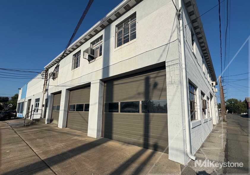 60 E Penn Ave, Wernersville, PA à vendre - Photo du bâtiment - Image 3 de 41