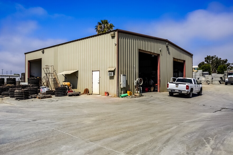 1615 La Mirada Dr, San Marcos, CA for sale - Building Photo - Image 2 of 12