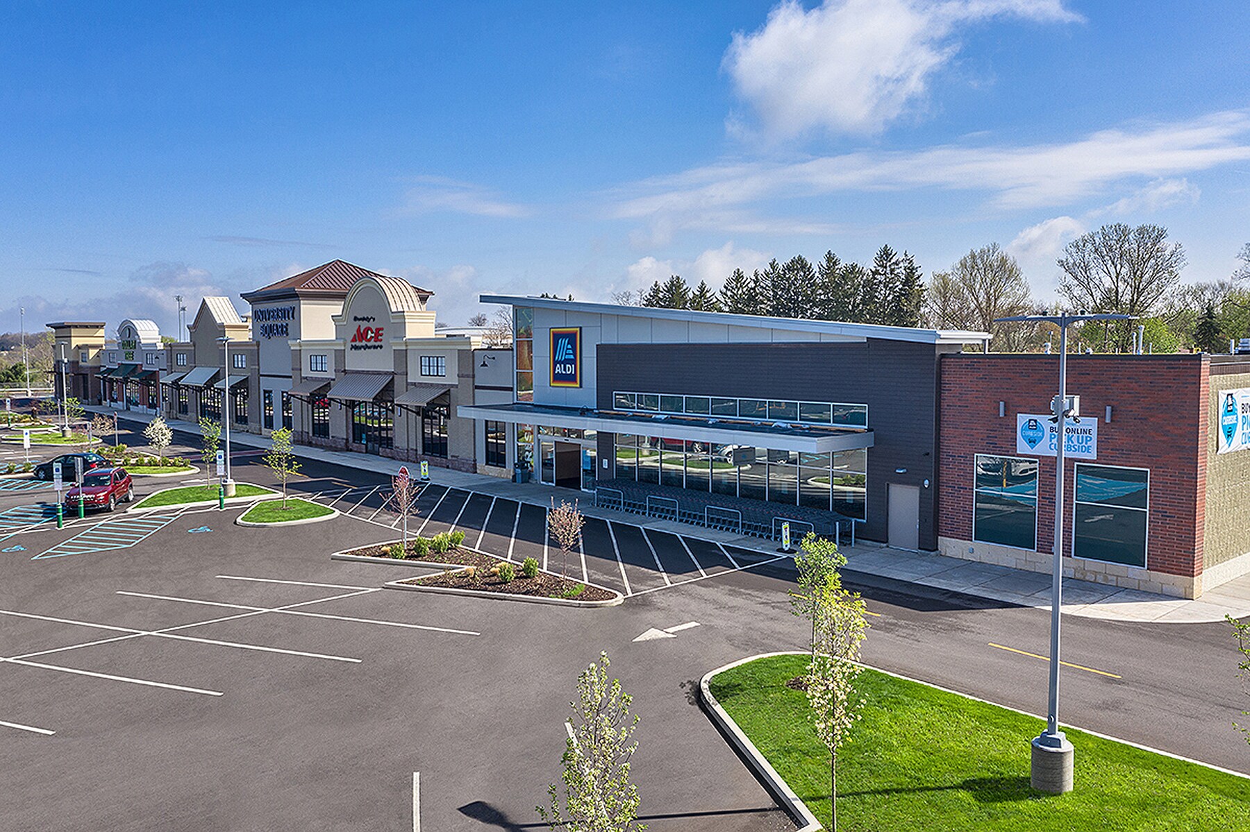 2830-2832 Gracy Center Way, Coraopolis, PA for lease Primary Photo- Image 1 of 16