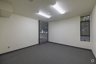 23482 Foley St, Hayward, CA for lease Interior Photo- Image 2 of 9