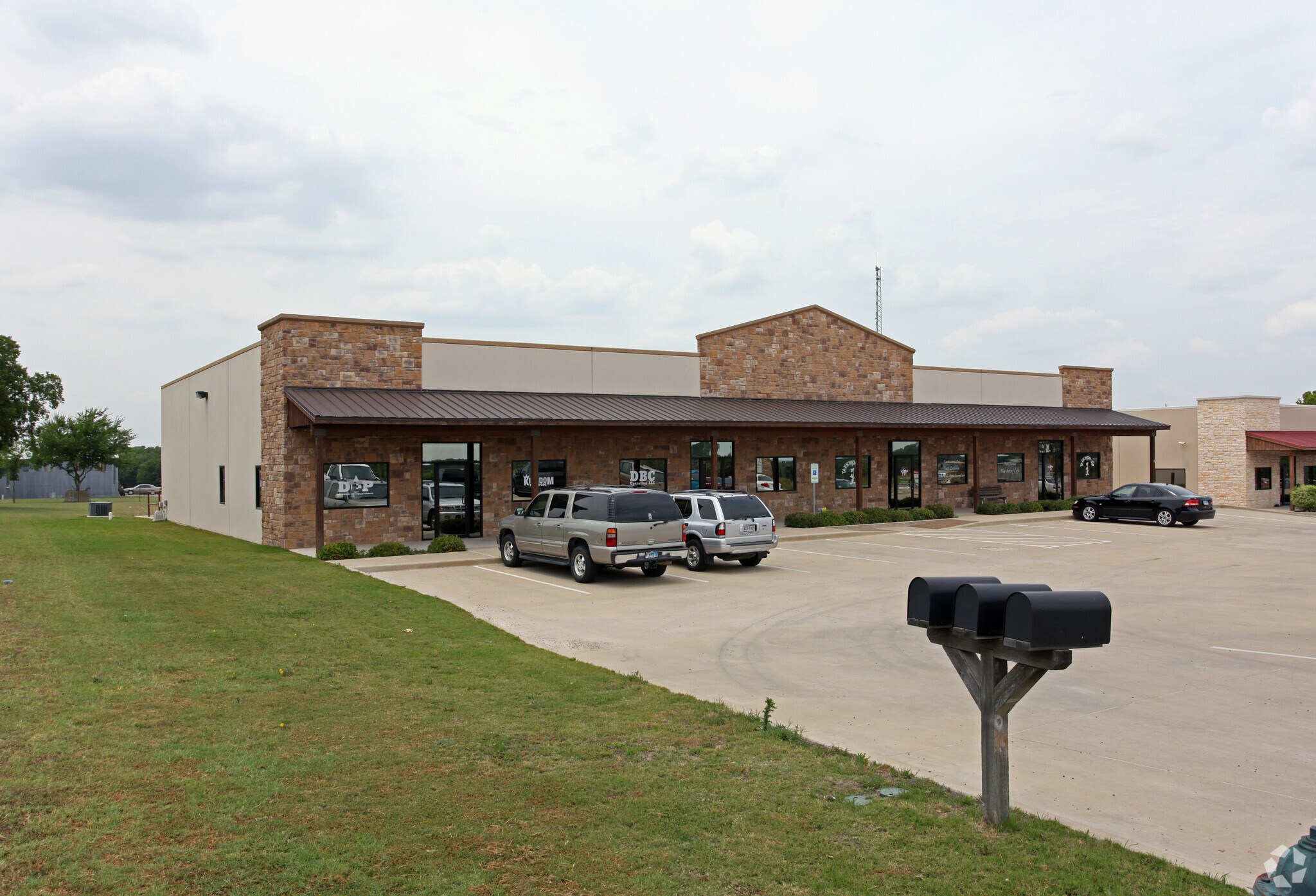 3271 FM 663, Midlothian, TX for lease Primary Photo- Image 1 of 19