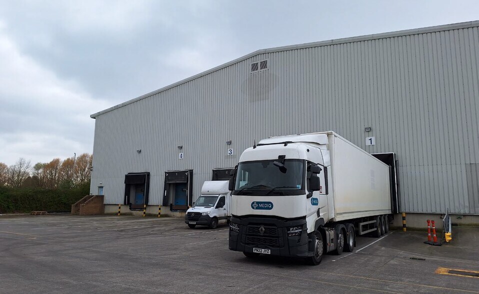 Bradley Rd, Portbury à louer - Photo du bâtiment - Image 3 de 9