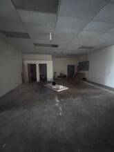 3075 Woodman Dr, Dayton, OH for lease Interior Photo- Image 1 of 3