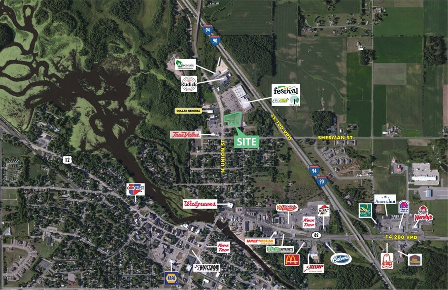 NEC of Union St, Mauston, WI à vendre - Aérien - Image 2 de 2