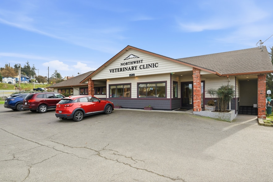 8500 Cedarhome Dr, Stanwood, WA for sale - Building Photo - Image 2 of 9