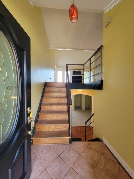 2318 Crows Nest Dr, League City, TX for sale - Building Photo - Image 3 of 21