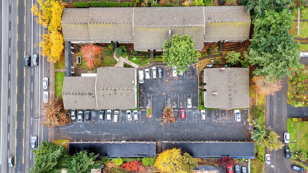 1111 NE 122nd Ave, Portland, OR à vendre - Photo du bâtiment - Image 3 de 33