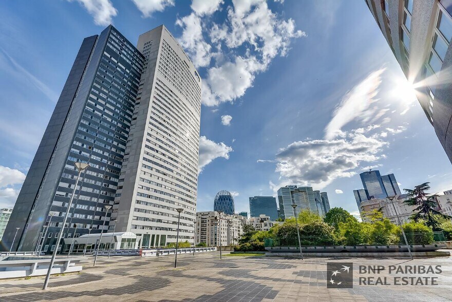 20 Ter Rue De Bezons, Courbevoie à vendre - Photo du bâtiment - Image 1 de 10