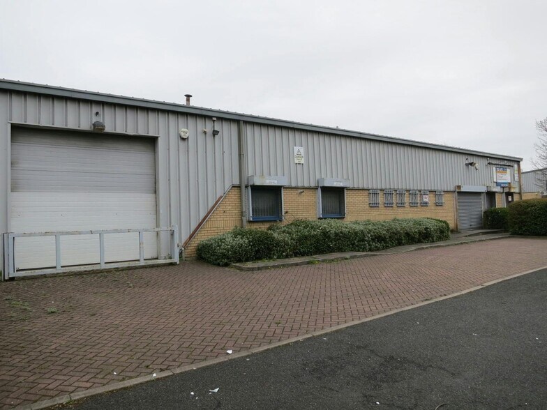 14 Kansas Ave, Salford à louer - Photo du bâtiment - Image 2 de 4